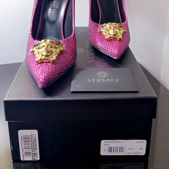 Versace - Picture 9 of 9